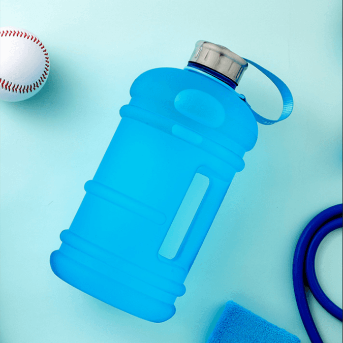 image-Fitness water bottle 1.3L large capacity scale sports