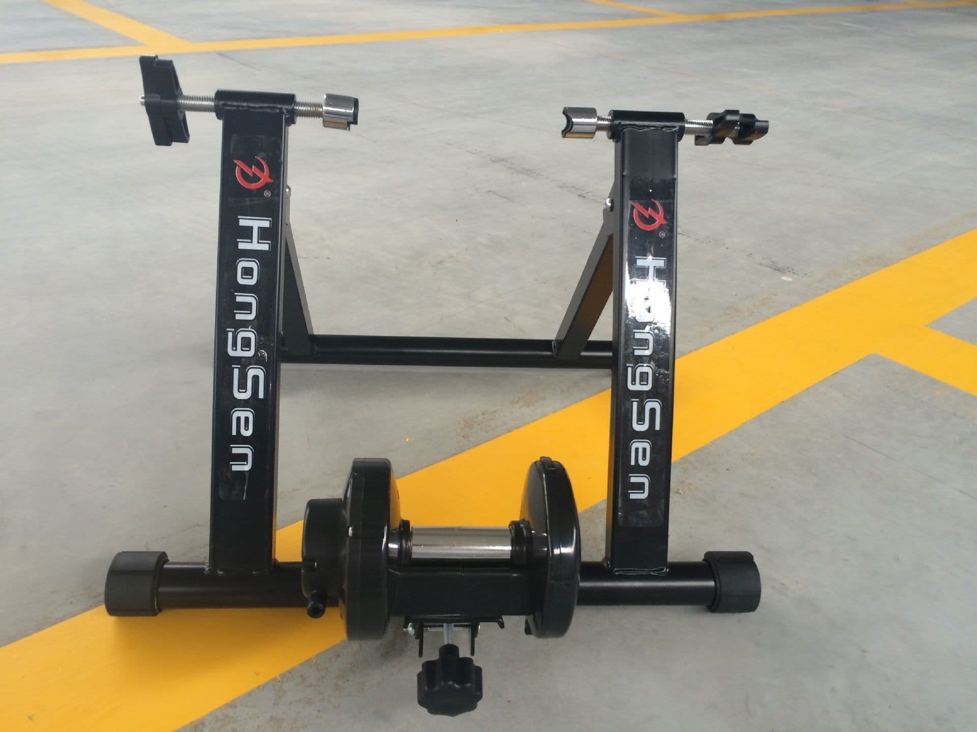 image-Line controlled cycling training table magnetoresistance line control indoor exercise equipment parking frame single car equipment sports fitness platform