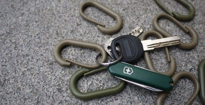 image-Plastic Oval Hanging Buckle Carabiner Hanging DIY Accessories Backpack Accessories