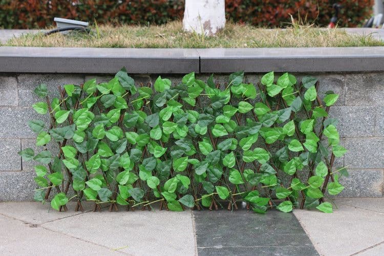 image-Simulation Fence Garden Outdoor Wooden Fence Plant Garden Fence Fence Fence Decorative Fence Telescopic Wooden Fence
