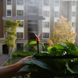 image-Drip Irrigation Set Automatic Watering Device Gardening And Gardening