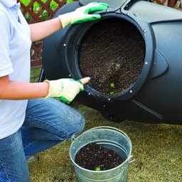 image-Removable Rotary Compost Bucket