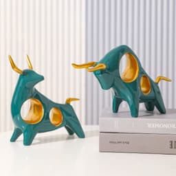 image-Desktop Decorations Are Lucky And Bullish Ornaments