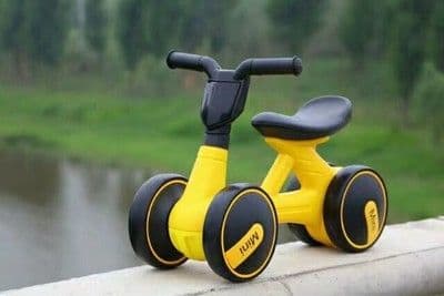image-Plastic No-pedal Baby Kids Push Balance Bike Three Wheels Tricycle Baby Mini Balance Bike