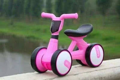 image-Plastic No-pedal Baby Kids Push Balance Bike Three Wheels Tricycle Baby Mini Balance Bike