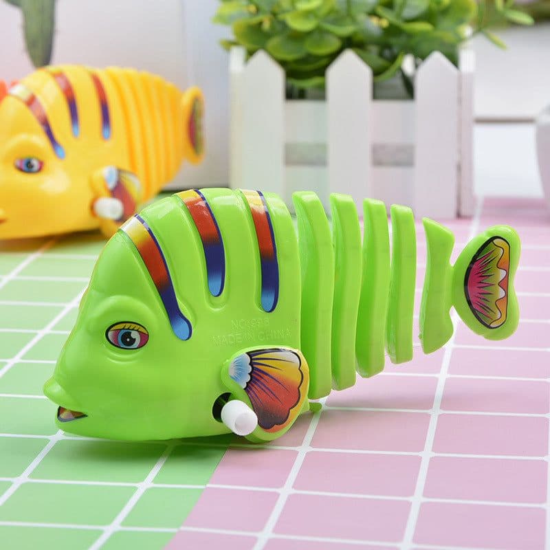 image-Children'S Toy Swing Fish Clockwork On The Chain, Small Animals Can Run, Cartoon Creative Gifts, Moving Fish, Swing Tail Fish