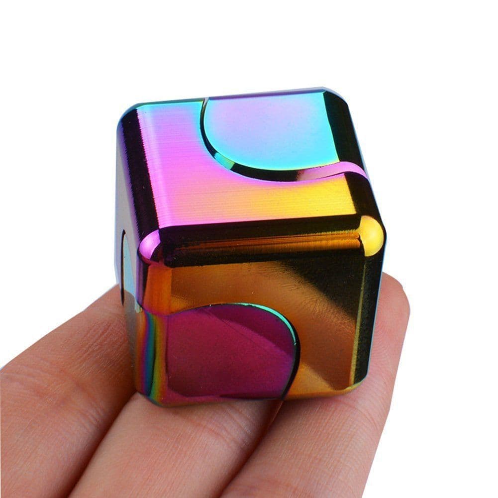 image-Nieuwe Kleurrijke Spinning Fidget Spinner Stress Relief Speelgoed Metalen Hand Spinner Stille Top Vinger Spinner Mannen Vrouwen