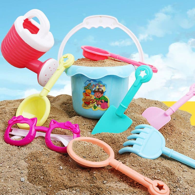 image-Pretend To Take A Bath And Play In The Sand Pool