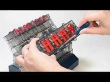 image-Junior High School Students Physics Experiment Engine V8 Engine Model