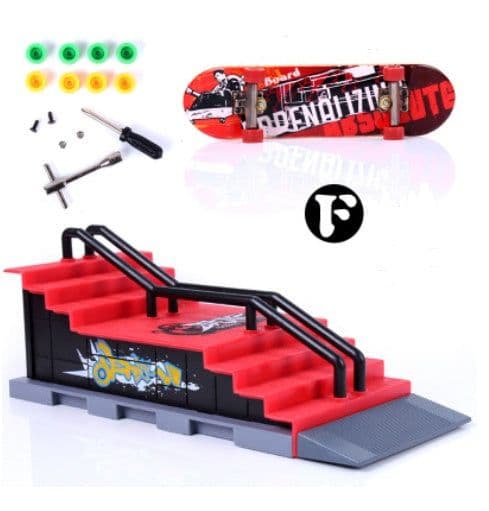 image-Fashion Children's Finger Skateboard Props Alloy