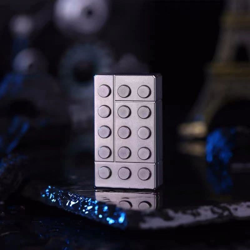 image-EDC Magnetic Metal Push Card Decompression Block Toys