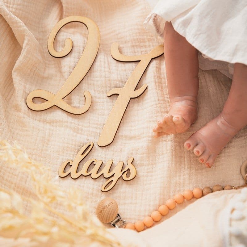 image-Moon Age Growth Record Wooden Photo Photography Props