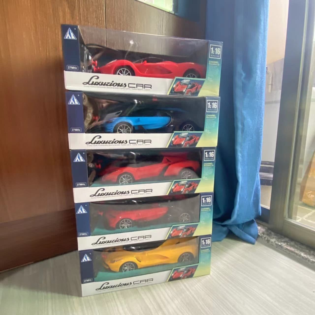 image-Boys And Children's Toy Resistant To Falling And Drifting Remote Control Electric Car