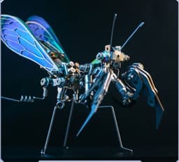 image-Phantom Prayer Bug Metal Tide Play Handmade Assembled Praying Mantis Model Insect Ornaments Holiday Gift For Boys