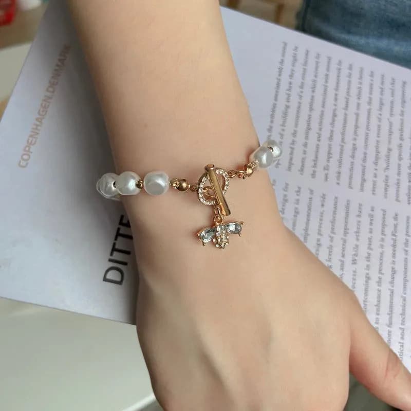 image-Classic Fashion Natural Stone Pearl Pendant Bracelet For Woman Exquisite New Lucky Cuff Bracelet Anniversary Gift Luxury Jewelry