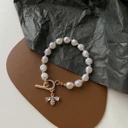 image-Classic Fashion Natural Stone Pearl Pendant Bracelet For Woman Exquisite New Lucky Cuff Bracelet Anniversary Gift Luxury Jewelry