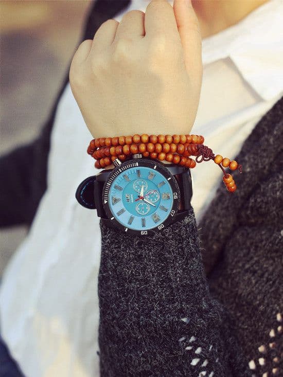 image-Classic Super Luminous Luminous Oversized Dial Trends Men and Women Couples Watch Quartz Simple Practical Fashion Watch