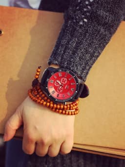 image-Classic Super Luminous Luminous Oversized Dial Trends Men and Women Couples Watch Quartz Simple Practical Fashion Watch