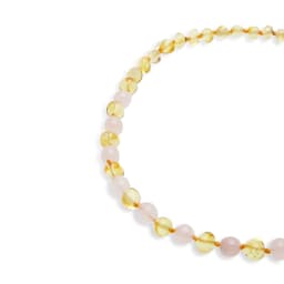 image-Collier pour bébé "Amour et Lumière” en Quartz Rose et Ambre
