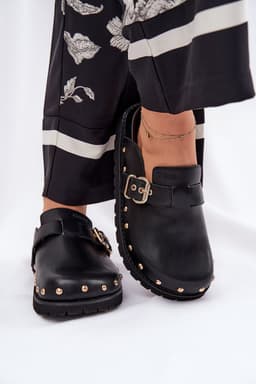 image-Flip-flops Step in style