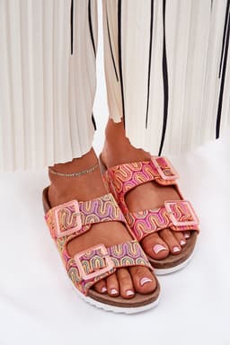 image-Flip-flops Step in style