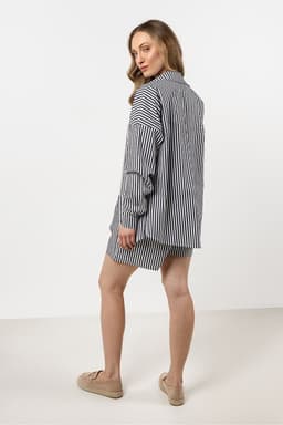 image-Long sleeve shirt awama