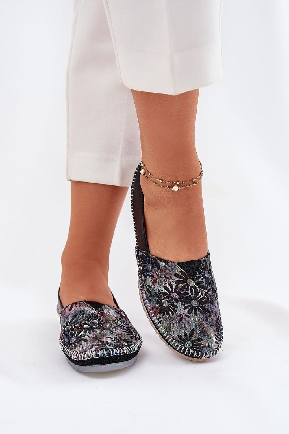 image-Ballet flats Step in style