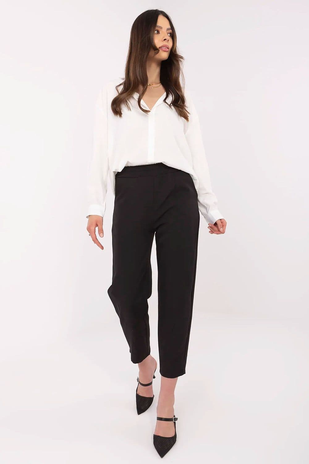 image-Women trousers Och Bella