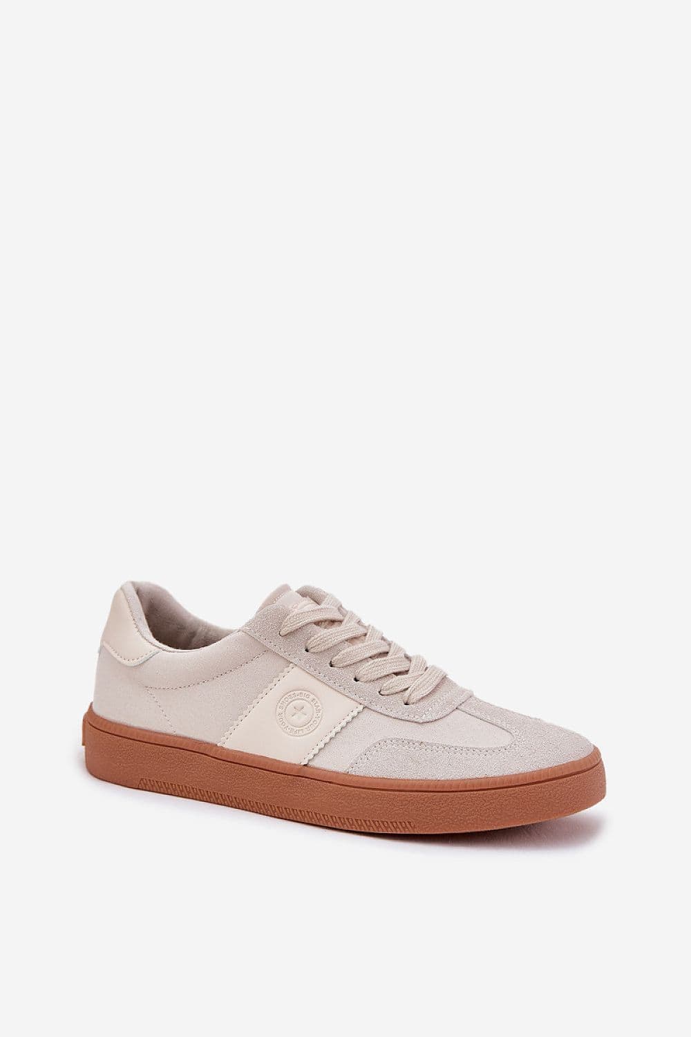 image-Sport Shoes Step in style