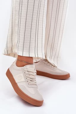 image-Sport Shoes Step in style