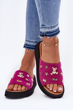 image-Flip-flops Step in style