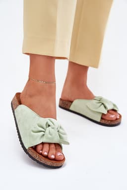 image-Flip-flops Step in style