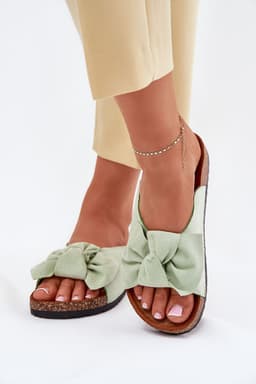 image-Flip-flops Step in style