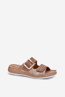 image-Flip-flops Step in style