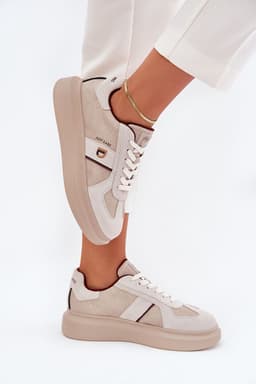 image-Sport Shoes Step in style