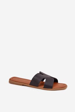 image-Flip-flops Step in style