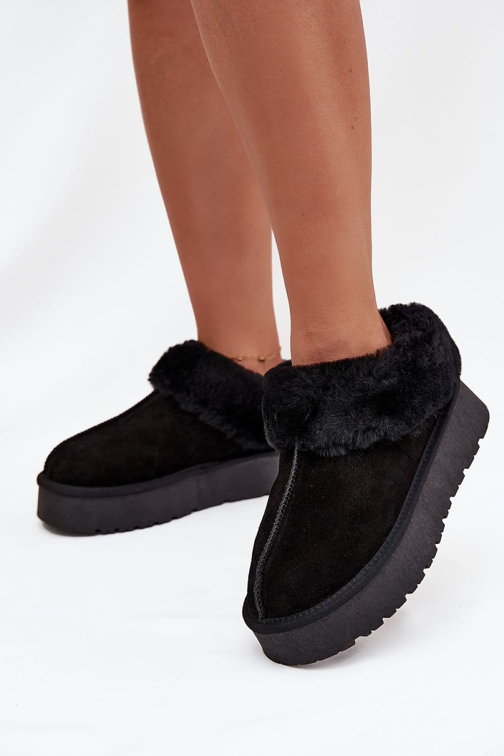 image-Snow boots Step in style