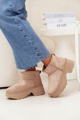 image-Snow boots Step in style