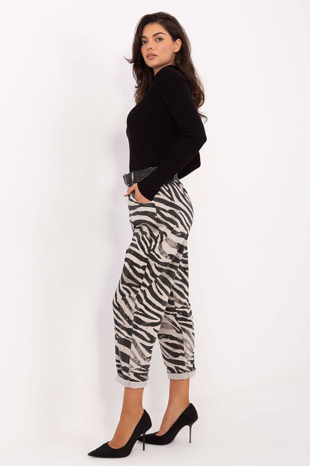 image-Women trousers Italy Moda