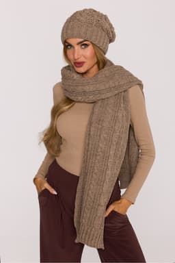 image-Shawl Moe