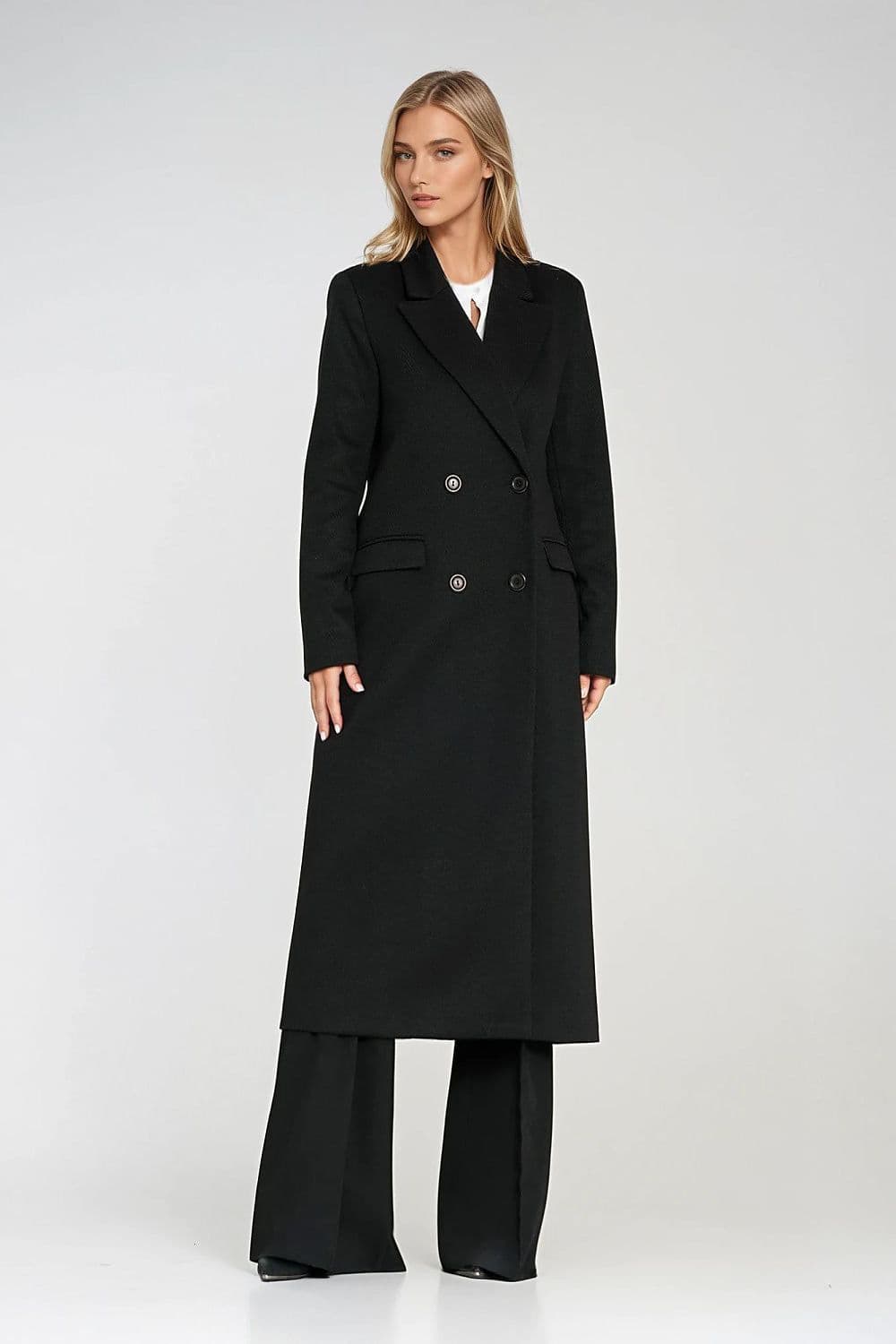 image-Coat Nife