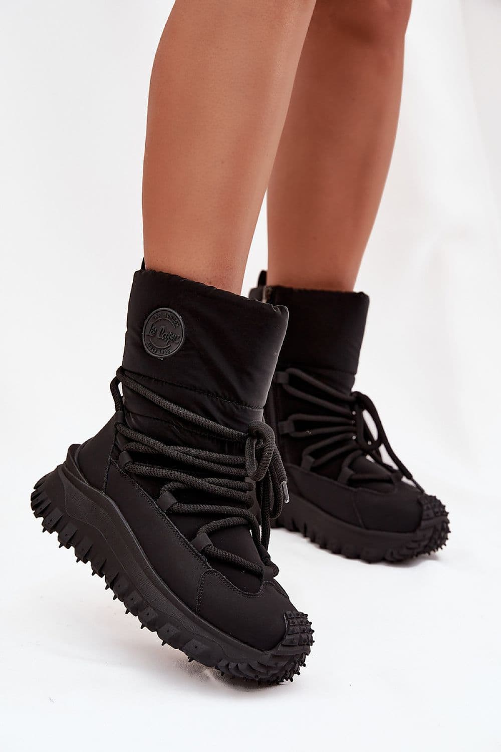 image-Snow boots Step in style