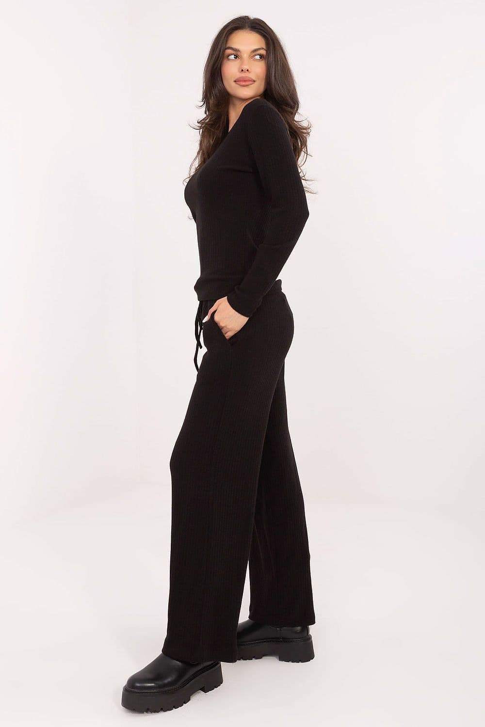 image-Women trousers Factory Price