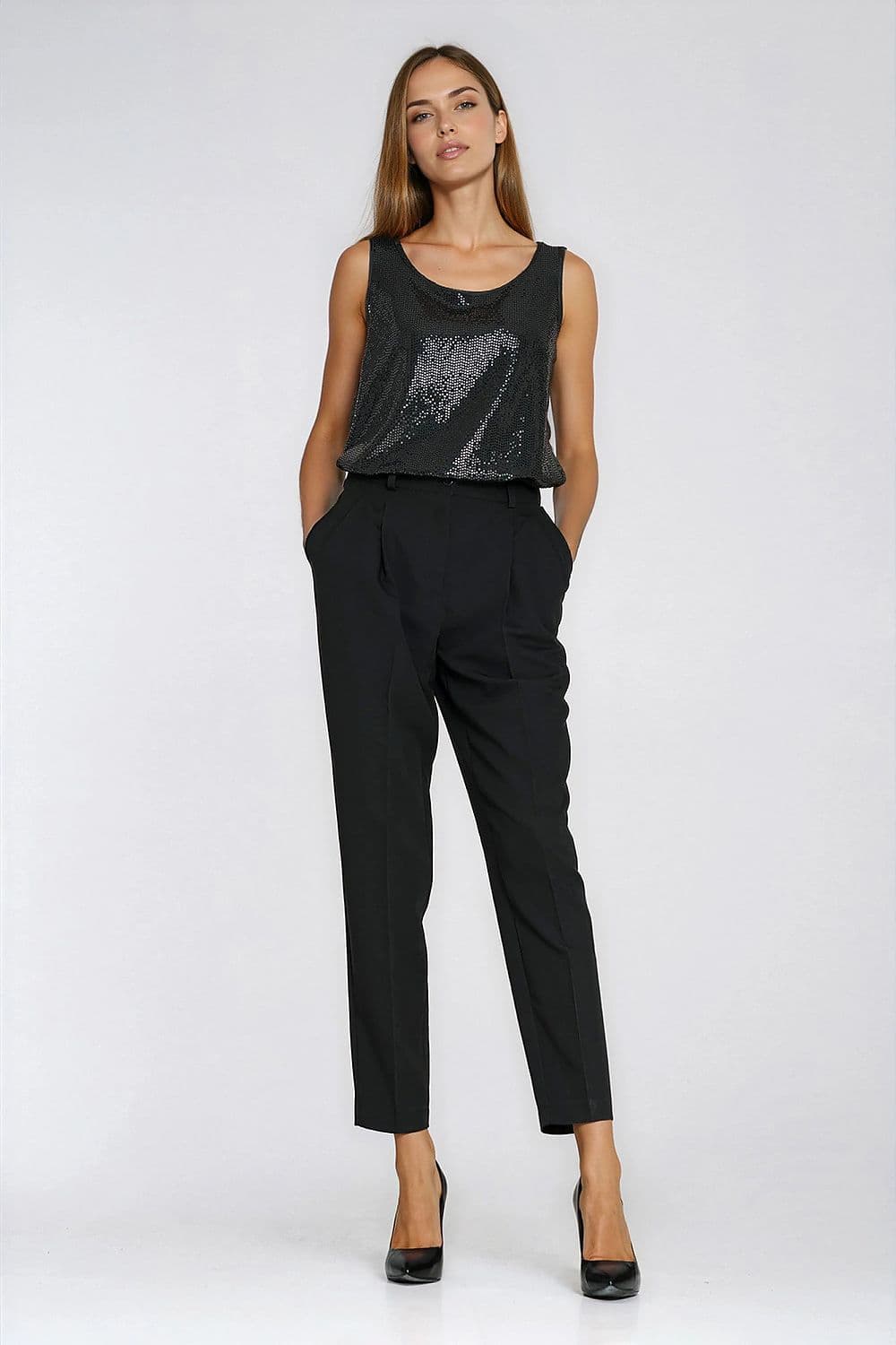 image-Women trousers Nife