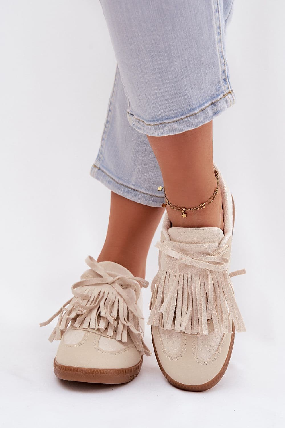 image-Sport Shoes Step in style
