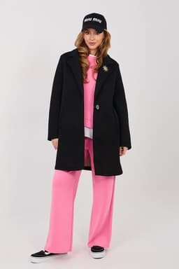 image-Coat Rue Paris