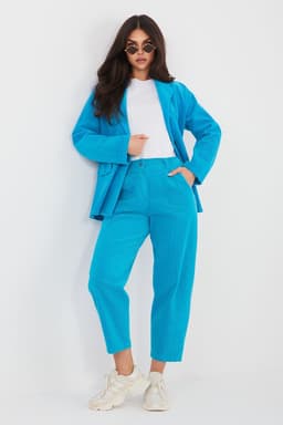 image-corduroy trousers Rue Paris