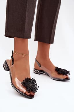 image-Sandals Step in style