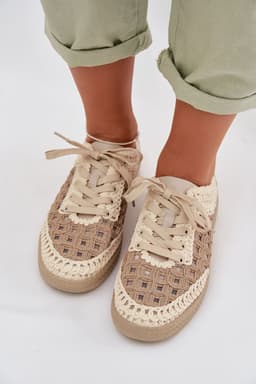 image-Half shoes Step in style