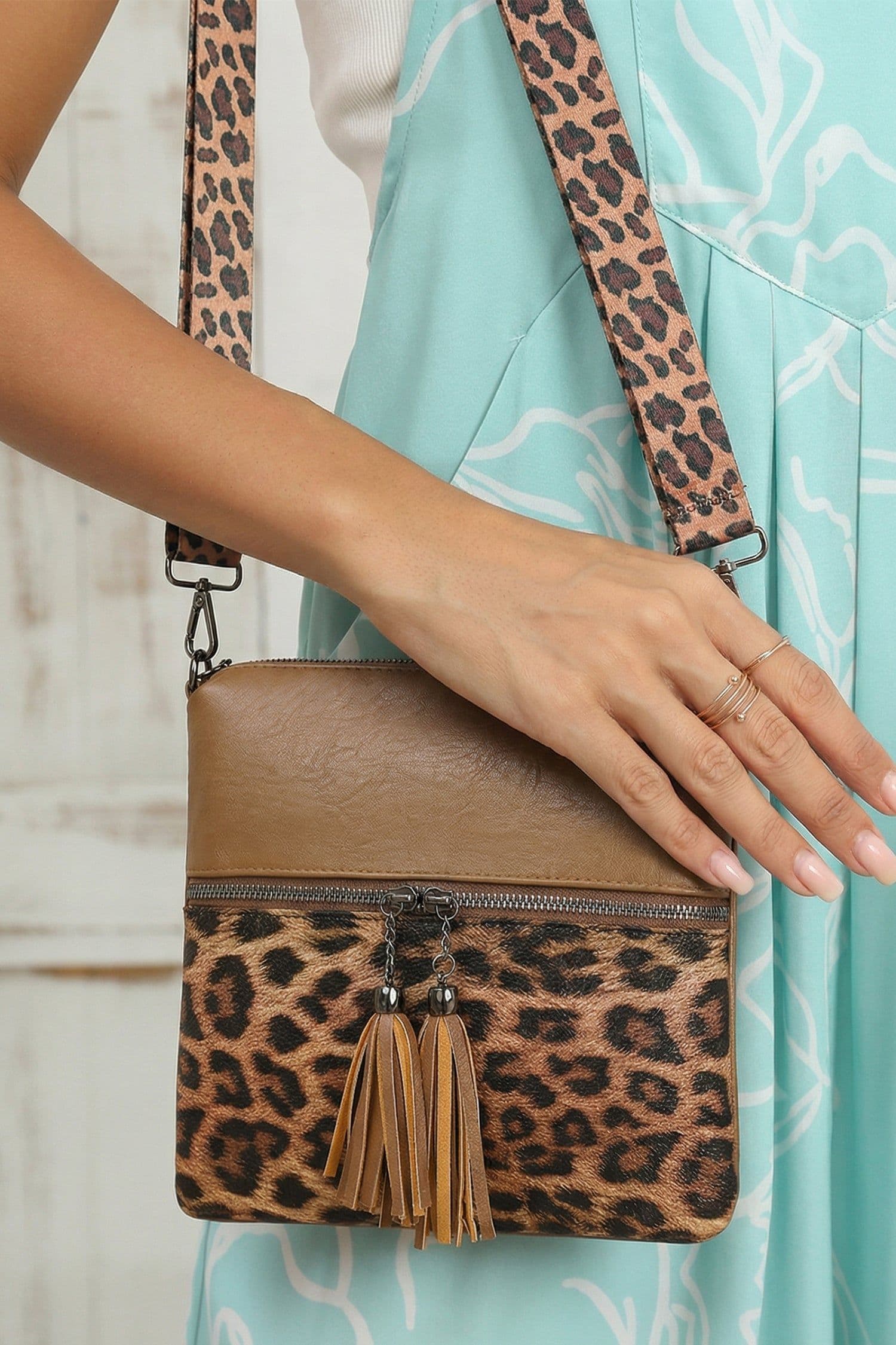 image-Leopard PU Leather Mini Shoulder Bag - Coffee Brown